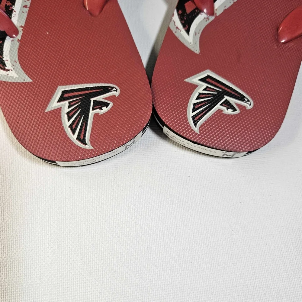 Atlanta Falcons NFL Flip Flops FOCO Mens Medium‎ Officially Licensed team Gear